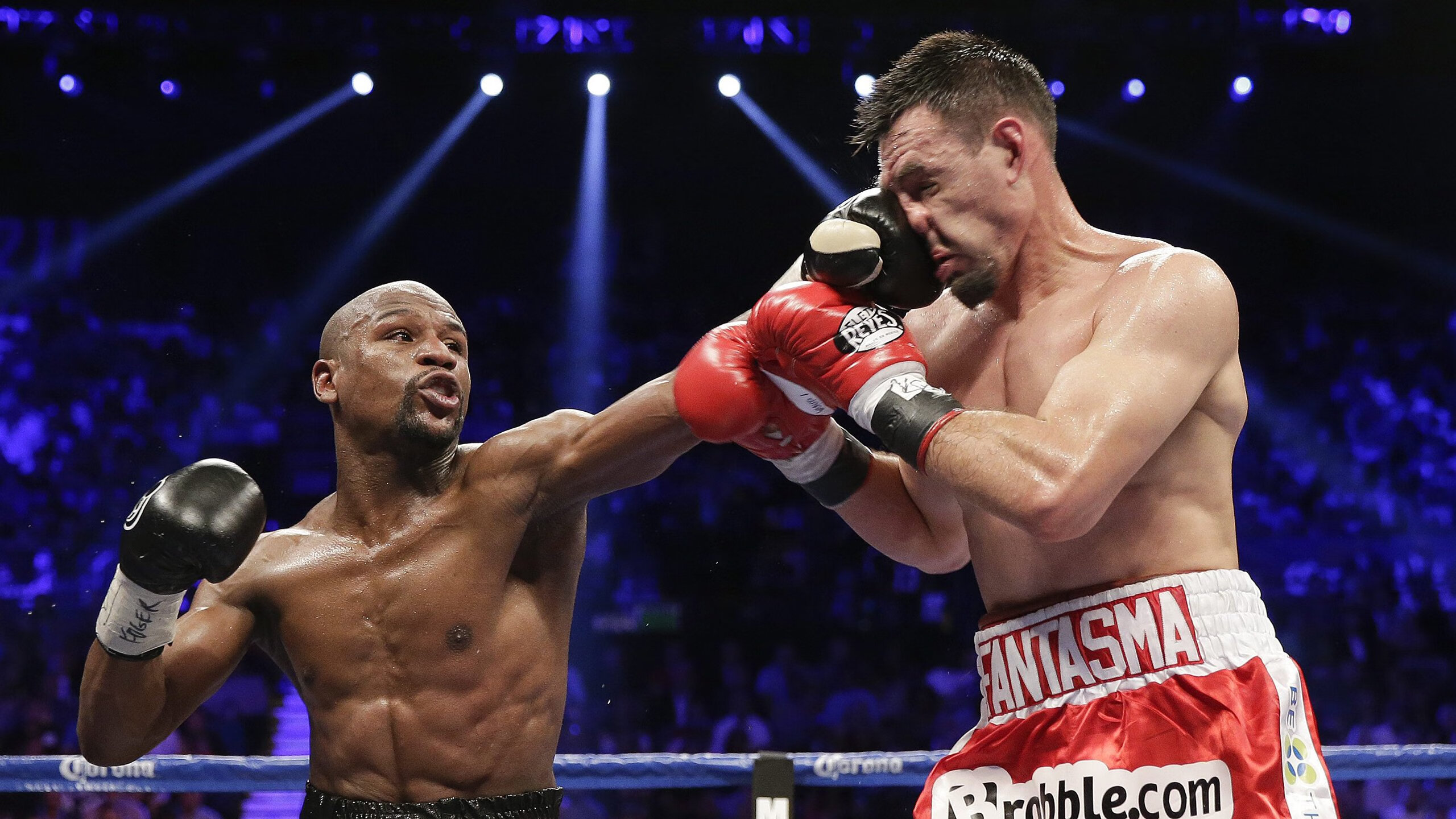 纳达尔回归赛场，挺进下一轮首场状态亮眼，独行侠观众沸腾！